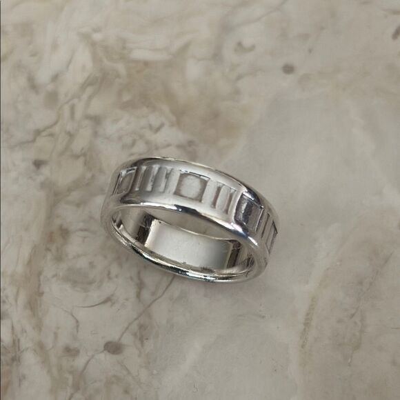 Tiffany & Co. Atlas 925 Sterling Silver Ring - Picture 2 of 11